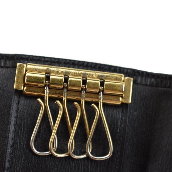 LOUIS VUITTON Black Epi LV Logo Key Case (wo) - Picture 8 of 9